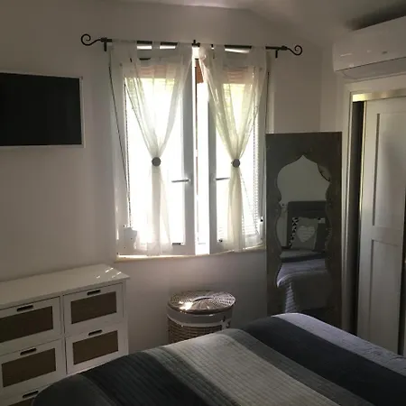 Salma Best Deals Luxury プロヴディフ